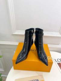 Picture of Louis Vuitton Shoes _SKULVsz35-40XC011012423